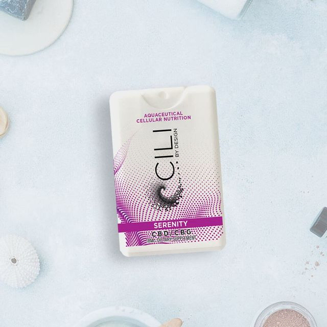 CILI-Produkt in pinkfarbener Verpackung